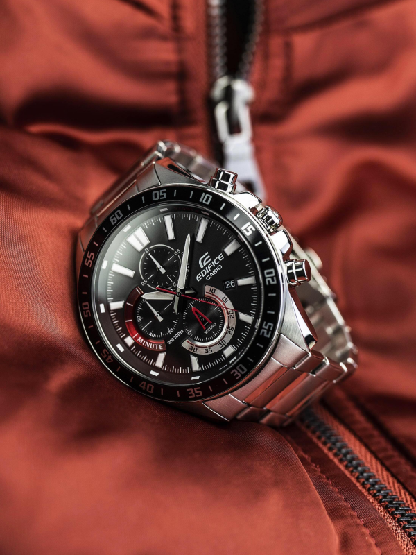 CASIO EDIFICE EFV-620D-1A4 - Hình ảnh 2