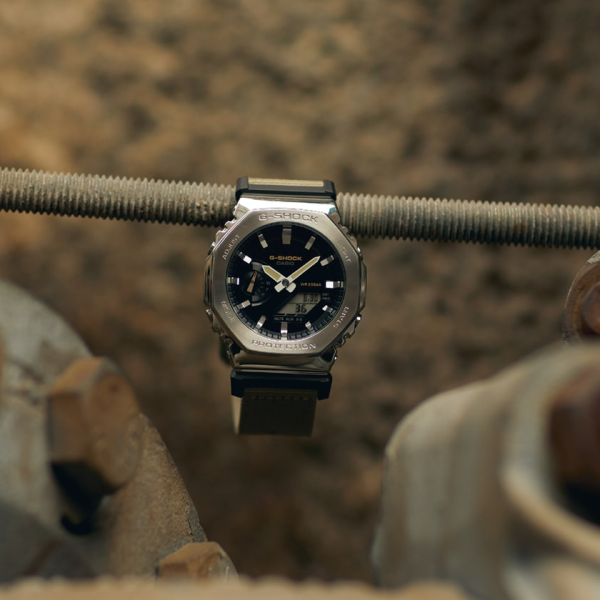 CASIO G-SHOCK GM-2100C-5A - Hình ảnh 4